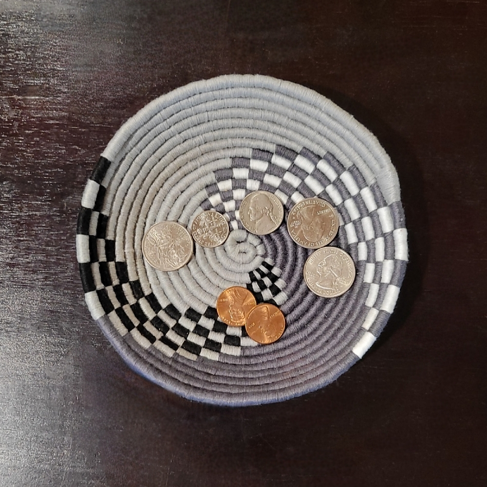 Unique handmade bowl - Gray, black & white